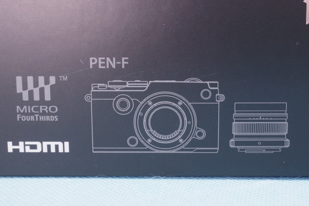 OLYMPUS ミラーレス一眼 PEN-F 12mm F2.0 レンズキット ブラック、その他画像２