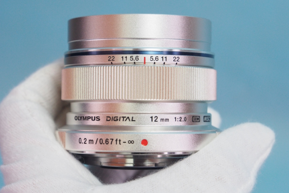 OLYMPUS 単焦点レンズ M.ZUIKO DIGITAL ED 12mm F2.0 シルバー、その他画像３