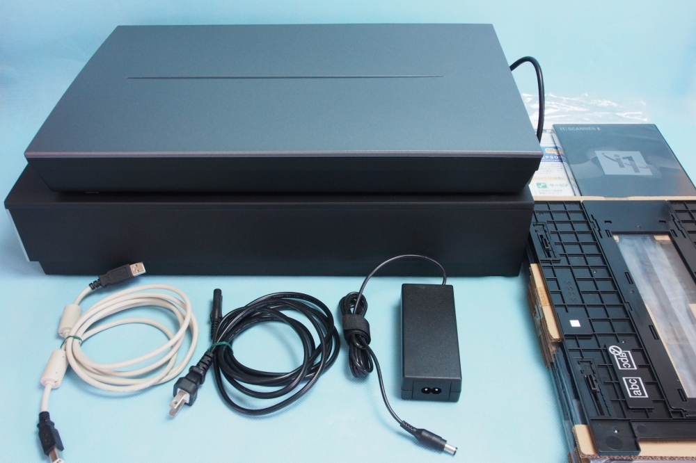 EPSON A4フラットベッドスキャナー GT-X980 6,400dpi CCDセンサー A4対応、買取のイメージ