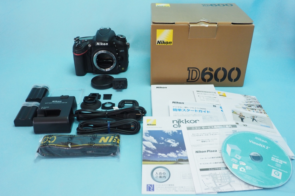 Nikon デジタル一眼レフカメラ D600 ボディ + 予備バッテリー + アイピース、買取のイメージ