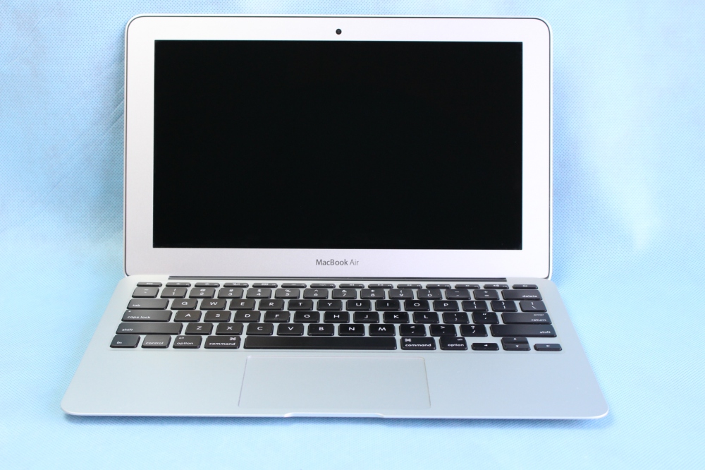 Apple MacBook Air 11.6 i5 4GB SSD64GB USキー Mid 2012 充放電回数30回、その他画像１