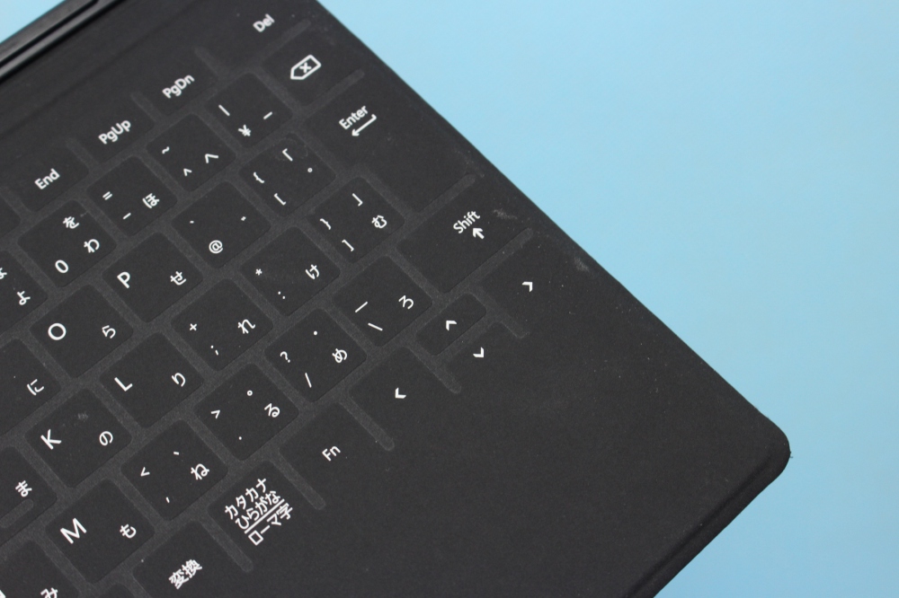 Microsoft Surface Touch Cover 日本語キーボード タッチカバー ブラック、その他画像３