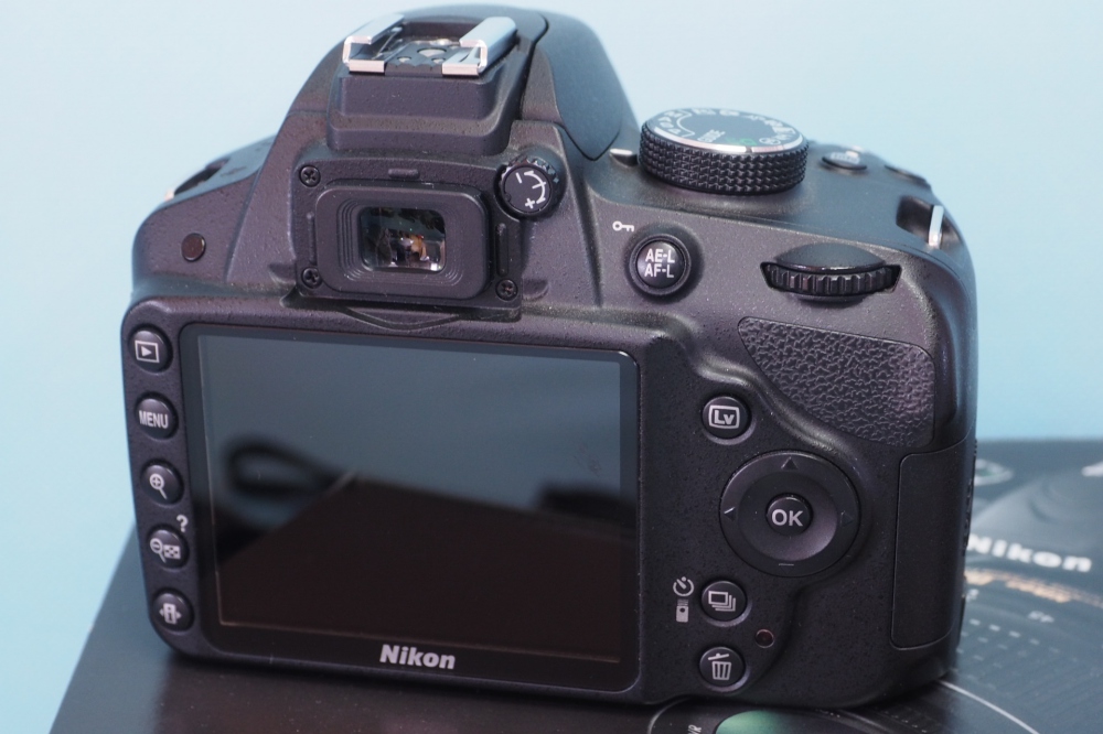 Nikon デジタル一眼レフカメラ D3200 レンズキット AF-S DX NIKKOR 18-55mm f/3.5-5.6G VR付属 ブラック D3200LKBK、その他画像２