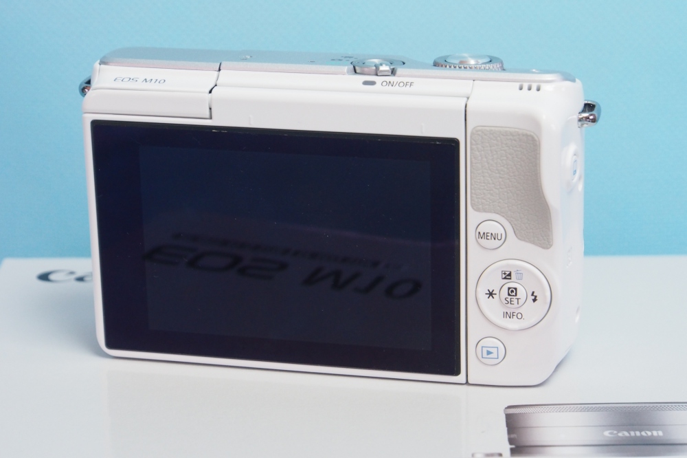 Canon ミラーレス一眼 EOS M10 ダブルレンズキット ホワイト EOSM10WH-WLK、その他画像２