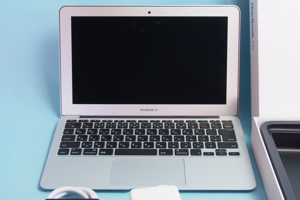 APPLE MacBook Air 1.7GHz Core i5 11.6 4G 64GB MD223J/A Mid 2012 充放電回数77回、その他画像１