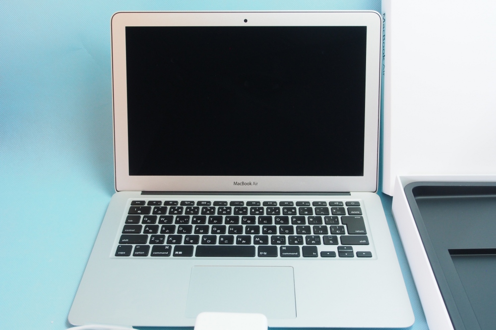 Apple MacBook Air 13.3 i7 8GB SSD512GB Mid2012 充放電回数484回、その他画像１