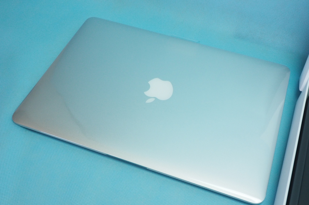 Apple MacBook Air (13.3/1.6GHz Dual Core i5/8GB/128GB/802.11ac/USB3/Thunderbolt2) MMGF2J/A、その他画像１
