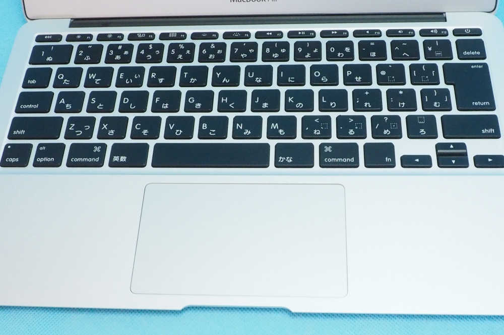 APPLE MacBook Air 11インチ Mid 2013 1.3GHz Core i5 4GB 128GB 充電回数143回　、その他画像３