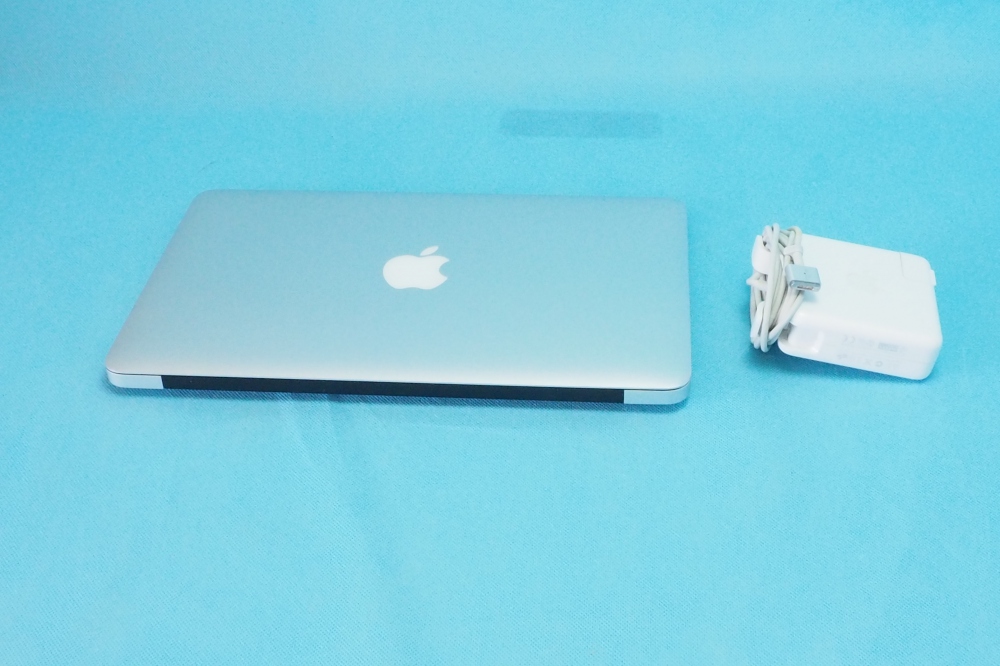 APPLE MacBook Air 11インチ Mid 2012 1.7GHz Core i5 4GB 128GB 充電回数290回　、買取のイメージ