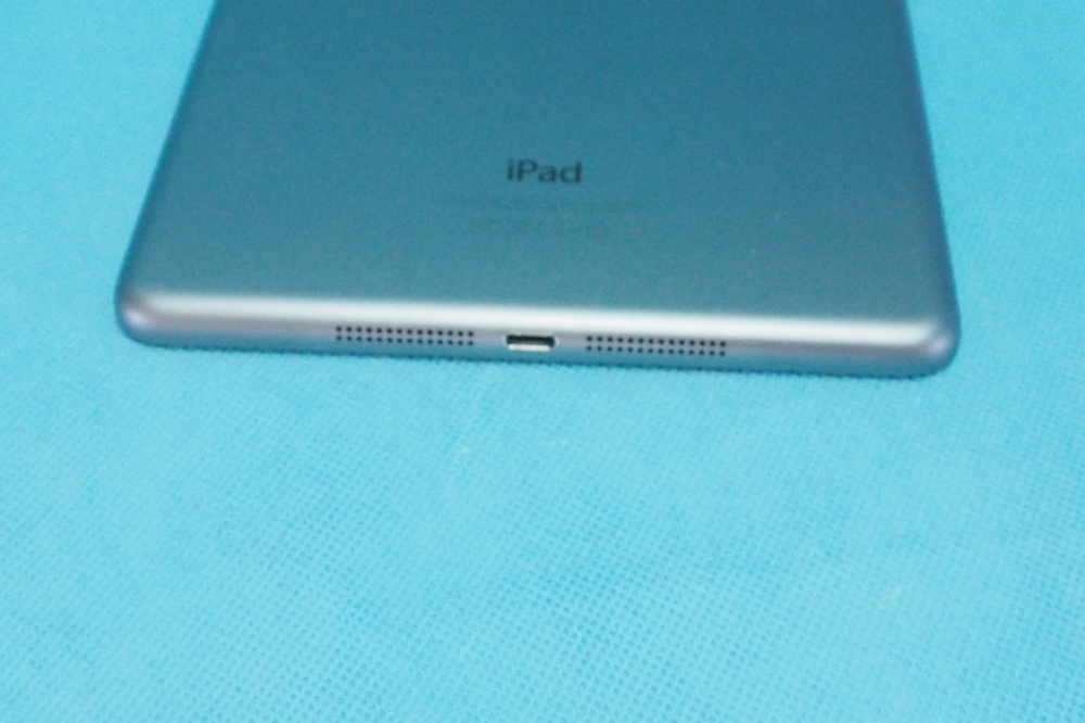 Apple iPad mini2 Cellular ME820ZP/A  32GB docomo ドコモ ネットワーク利用制限「○」アップル  スペースグレイ、その他画像２