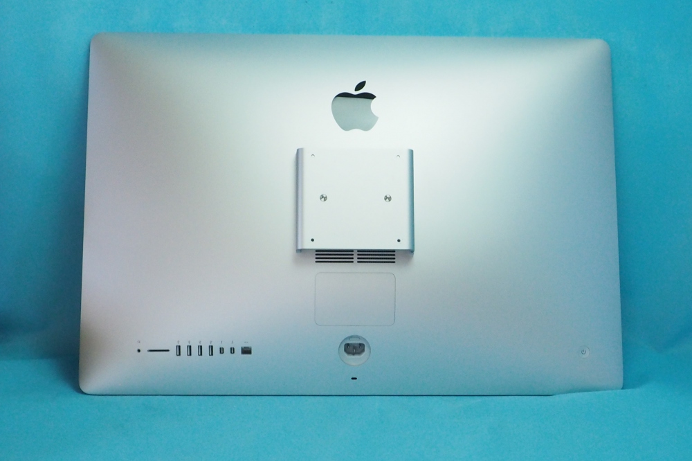 Apple iMac 27インチ Retina 5K 4GHz i7 32GB Fusion Drive 1TB Late 2014 VESAマウント、その他画像２
