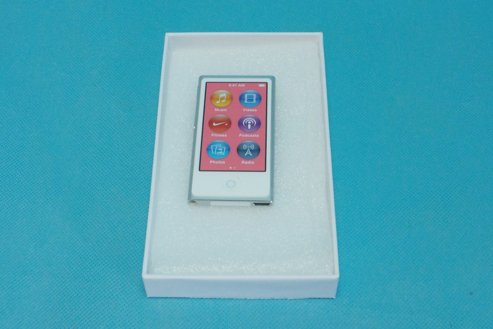 ipod nano　第7世代　16GB　シルバーカラーオーディオ機器