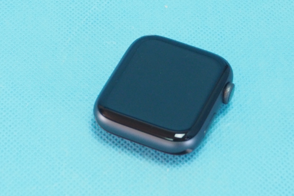 Apple Watch Series 4 GPSモデル 44mm スペースグレイアルミニウム ブラックスポーツループ MU6E2J/A、その他画像２