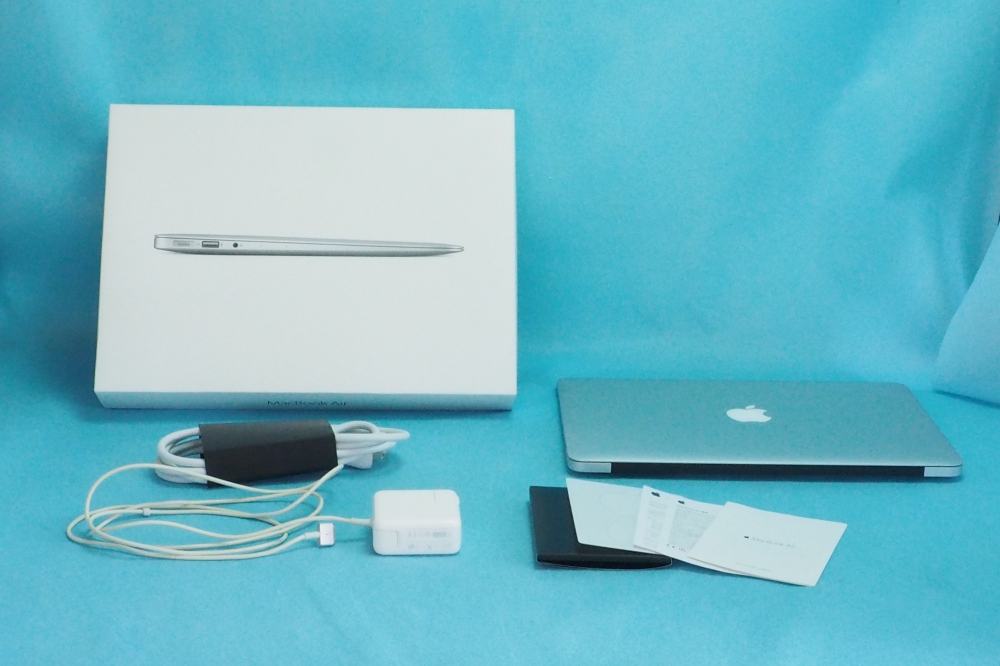 Apple MacBook Air  13インチ 8GB 512GB  2.2GHz Core i7  Early 2015 充電回数15回、買取のイメージ