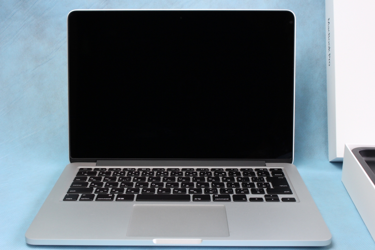 MacBook Pro Retina 13.3 i5 8GB SSD256GB MGX82J/A Late2014 充放電回数24回、その他画像１