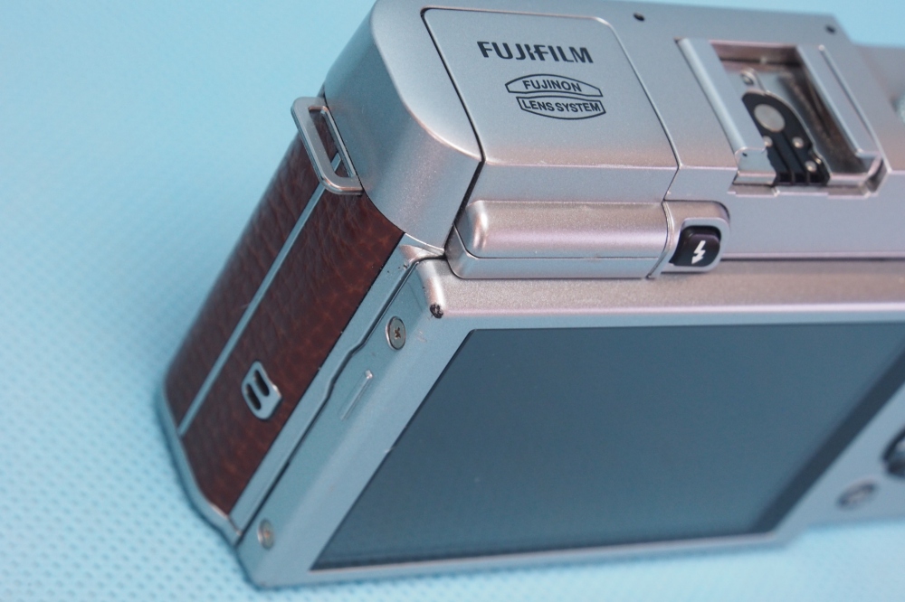 FUJIFILM デジタルカメラミラーレス一眼 X-A1ズームレンズキット ブラウン F X-A1BW/1650KIT、その他画像３