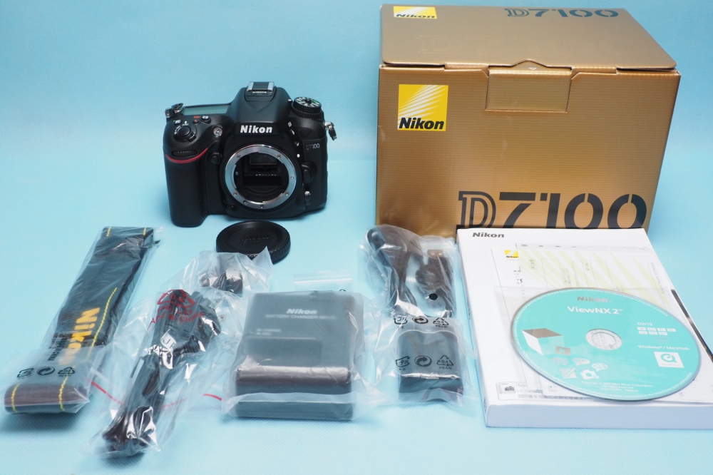Nikon デジタル一眼レフカメラ D7100 18-300 VR スーパーズームキット