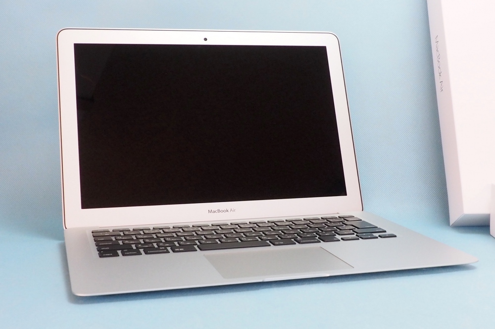APPLE MacBook Air (Core i5/13.3/4GB/128GB) MJVE2J/A 充放電回数3回、その他画像１
