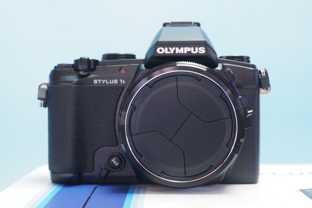 OLYMPUS デジタルカメラ STYLUS-1S 28-300mm 全域F2.8 光学10.7倍ズーム ブラック STYLUS-1S BLK、その他画像１