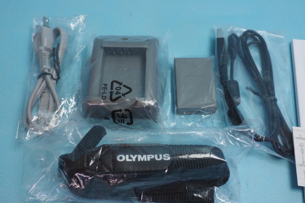 OLYMPUS デジタルカメラ STYLUS-1S 28-300mm 全域F2.8 光学10.7倍ズーム ブラック STYLUS-1S BLK、その他画像３